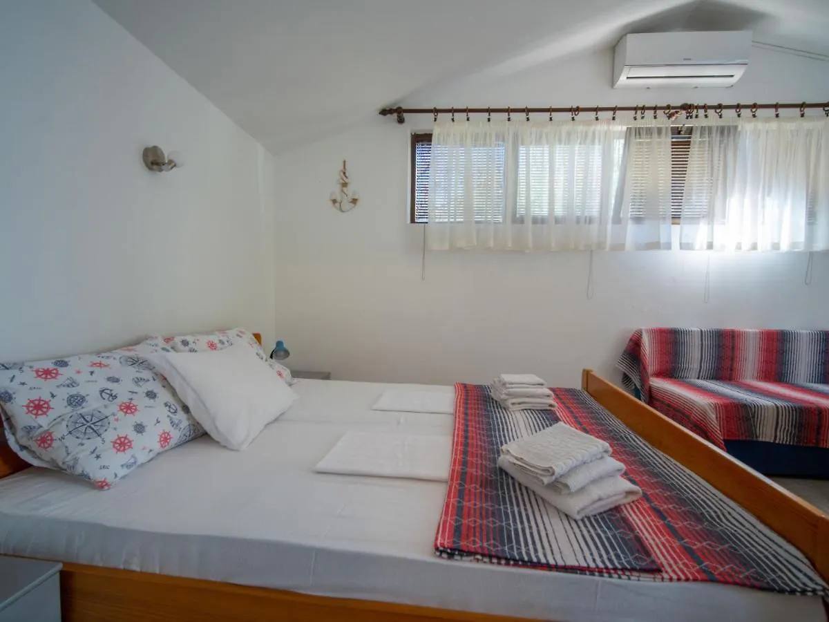 Apartment Ivka - Apt-3 By Interhome Punat